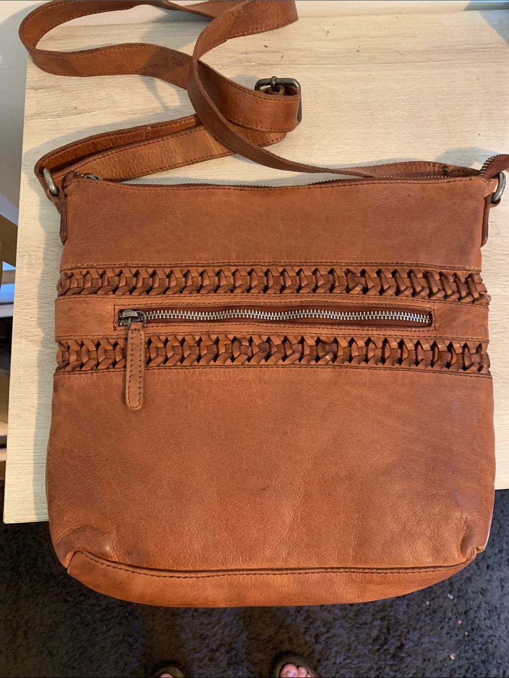 Vilenca Holland Brown Leather Braided Hobo Crossbody Bag - Excellent Condition